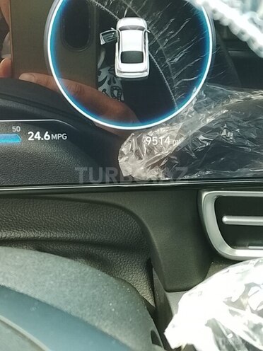 Hyundai Elantra-13