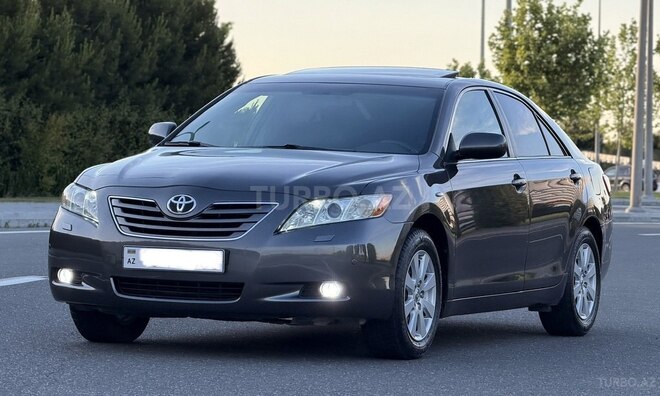 Toyota Camry-4