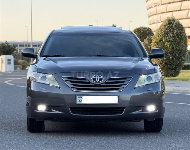 Toyota Camry-2