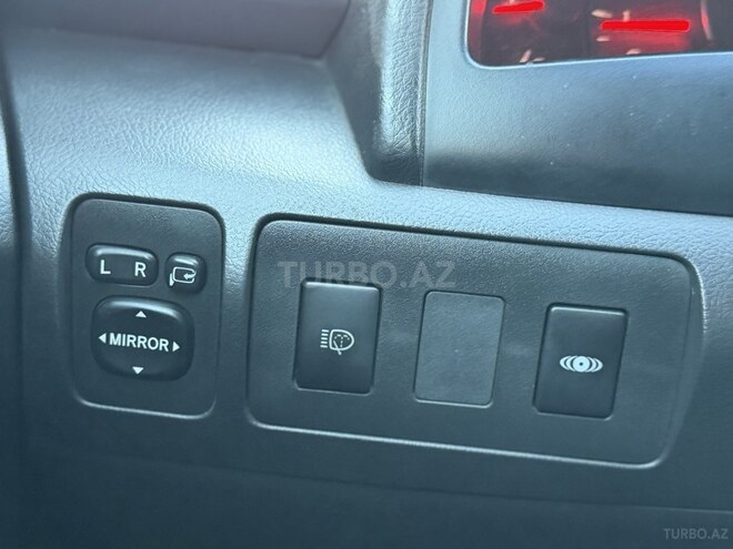 Toyota Camry-20