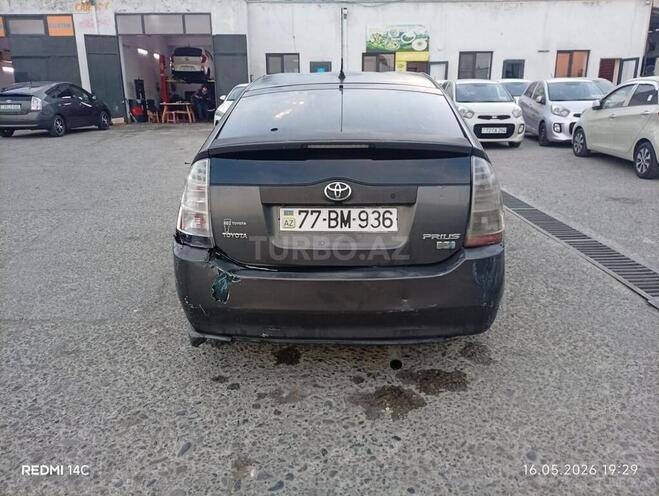 Toyota Prius-6