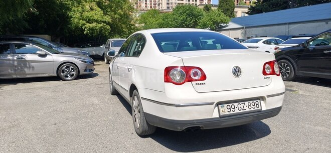 Volkswagen Passat-9