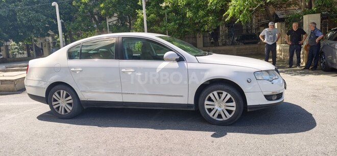 Volkswagen Passat-4