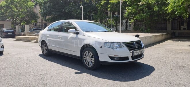 Volkswagen Passat-5