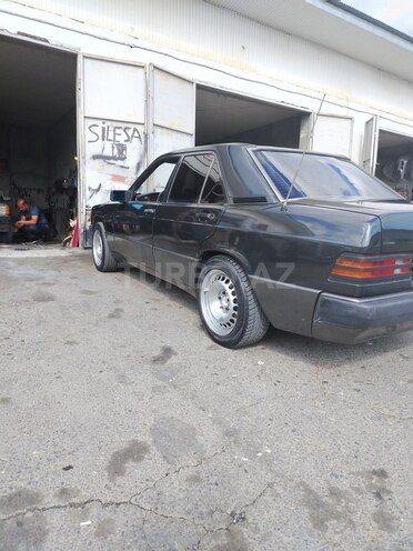 Mercedes 190-3