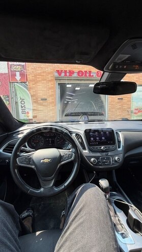Chevrolet Malibu-12