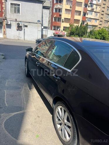 Volkswagen Passat-4