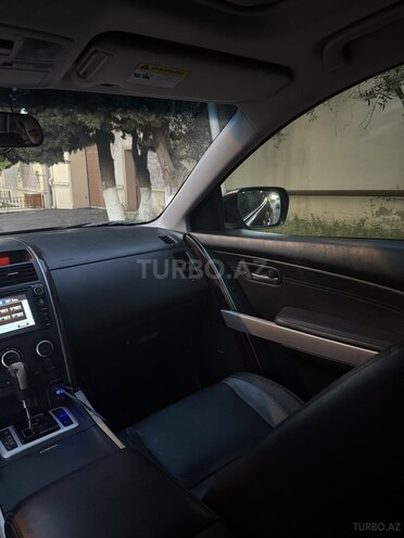 Mazda CX-9-8