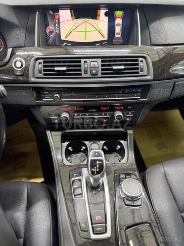 BMW 520-15