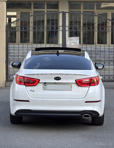 Kia K5-3