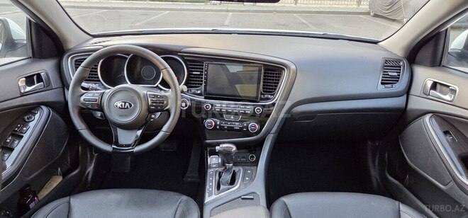 Kia K5-15