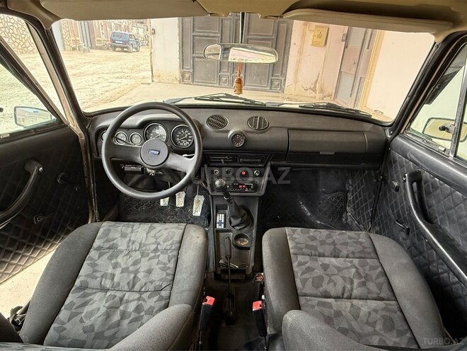 LADA (VAZ) 2106-6