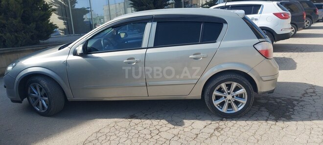 Opel Astra-13