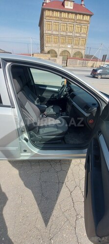 Opel Astra-2