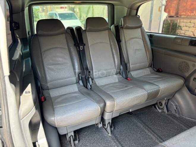 Mercedes Viano-8
