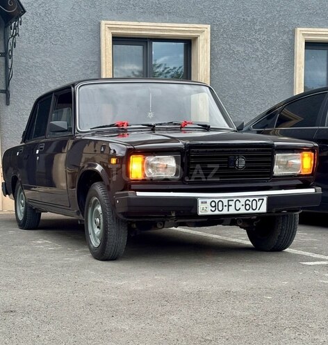 LADA (VAZ) 2107-21