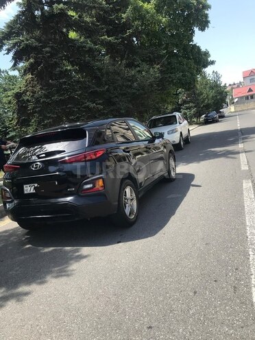 Hyundai Kona-14