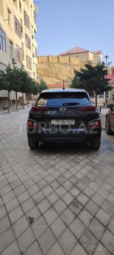 Hyundai Kona-6