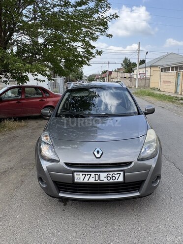 Renault Clio-1
