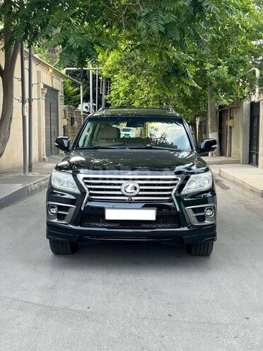 Lexus LX 570-1
