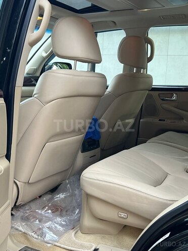 Lexus LX 570-8