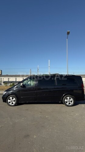 Mercedes Viano-5
