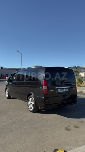 Mercedes Viano-7