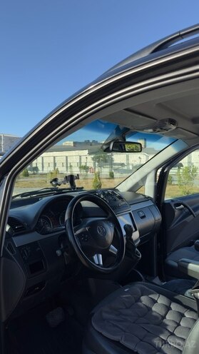 Mercedes Viano-13