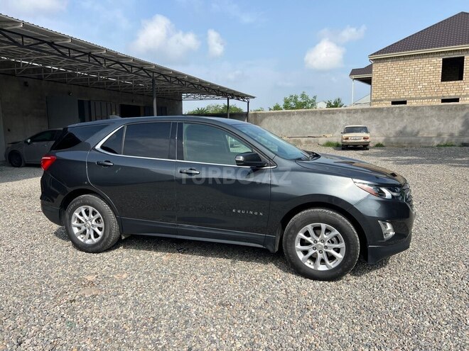 Chevrolet Equinox-2