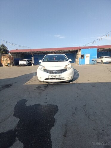 Nissan Note-1