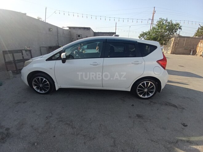 Nissan Note-3
