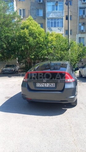 Honda Insight-2