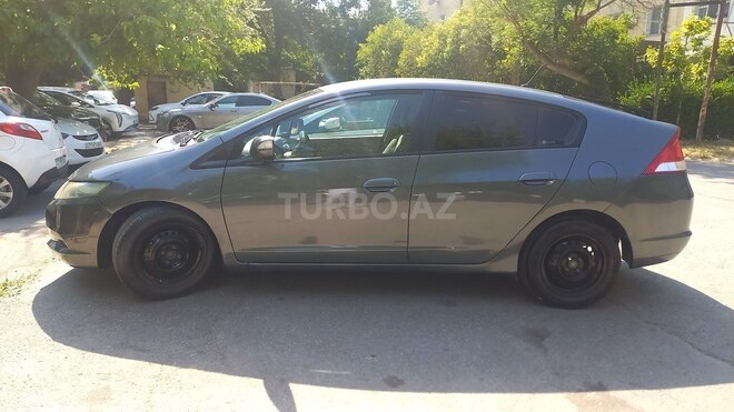 Honda Insight-4