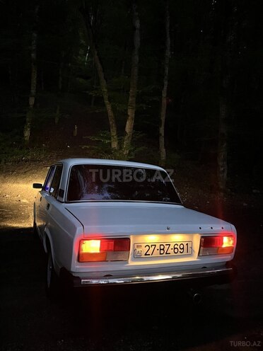 LADA (VAZ) 2107-17