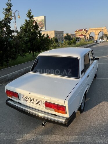 LADA (VAZ) 2107-8