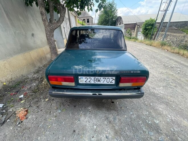 LADA (VAZ) 2107-2