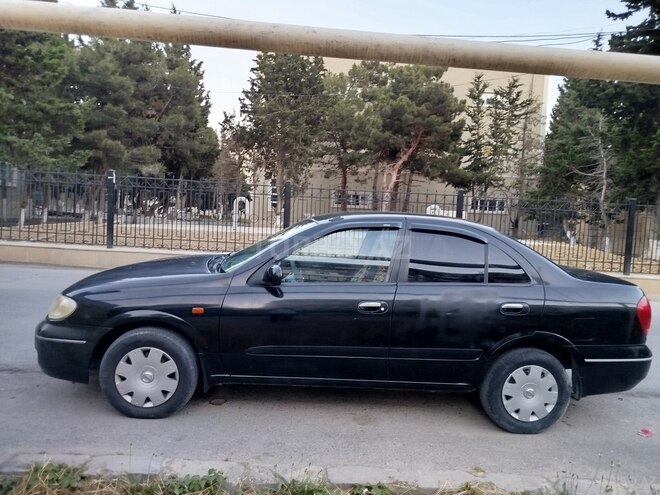 Nissan Sunny-7