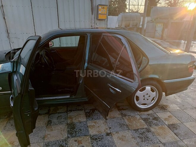 Mercedes C 180-8