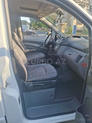 Mercedes Vito-8