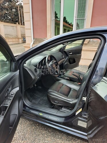 Chevrolet Cruze-8