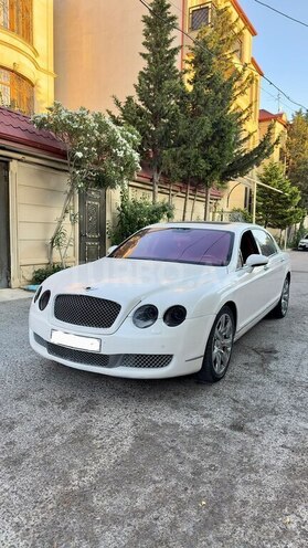 Bentley Continental Flying Spur-5