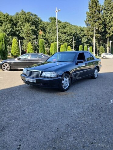 Mercedes C 180-4