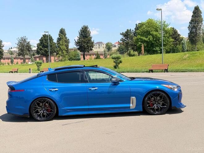 Kia Stinger-12