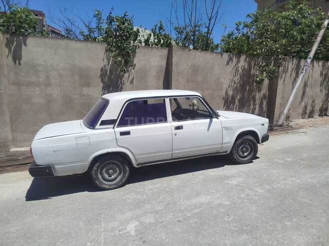 LADA (VAZ) 2107-5