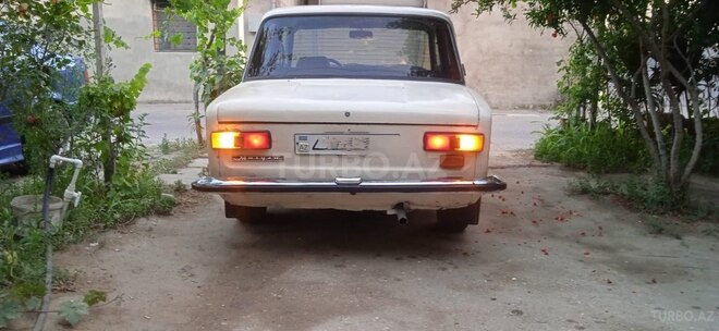 LADA (VAZ) 21011-4