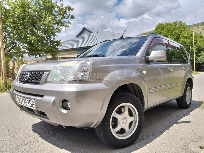 Nissan X-Trail-1
