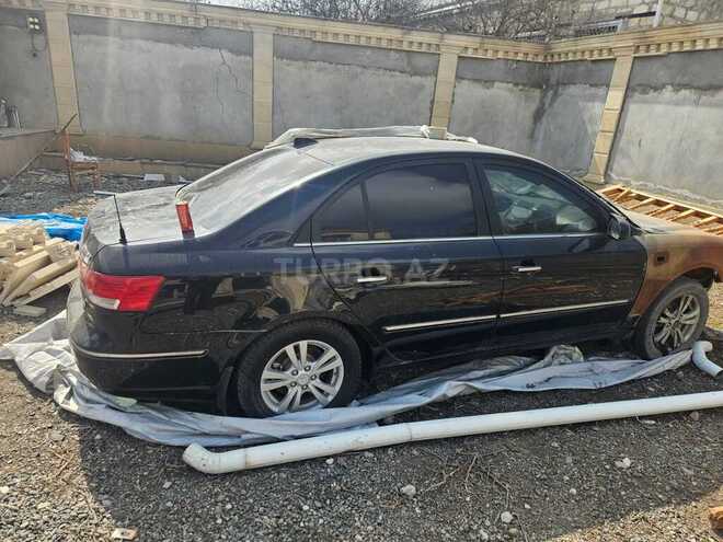 Hyundai Sonata-4