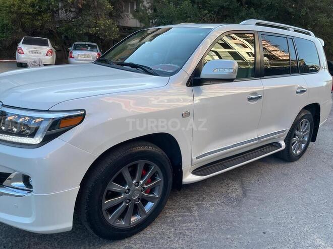Toyota Land Cruiser-3