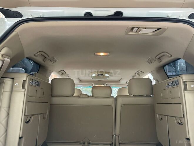 Toyota Land Cruiser-10