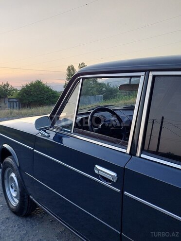 LADA (VAZ) 2106-5